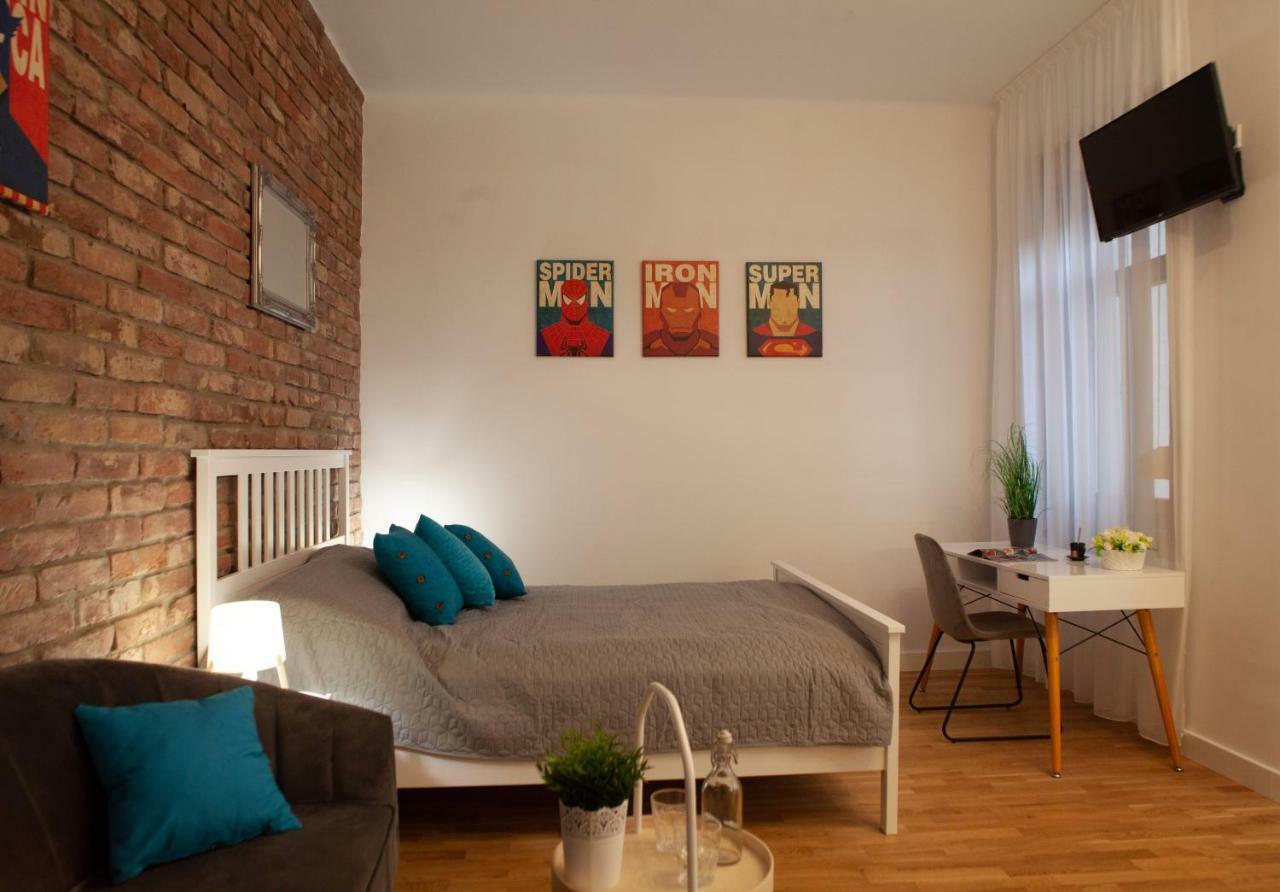 Marvel Apartman Debrecen Eksteriør bilde