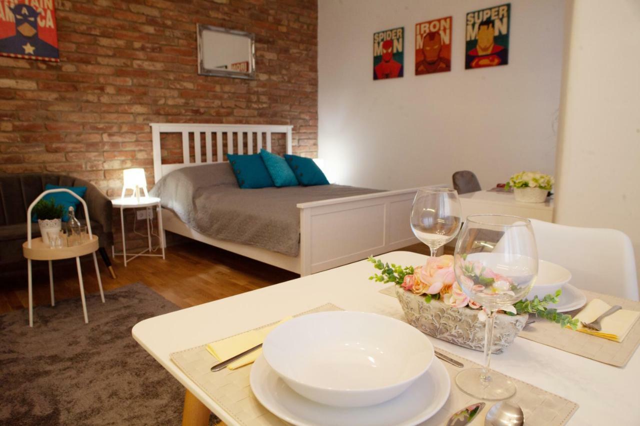Marvel Apartman Debrecen Eksteriør bilde